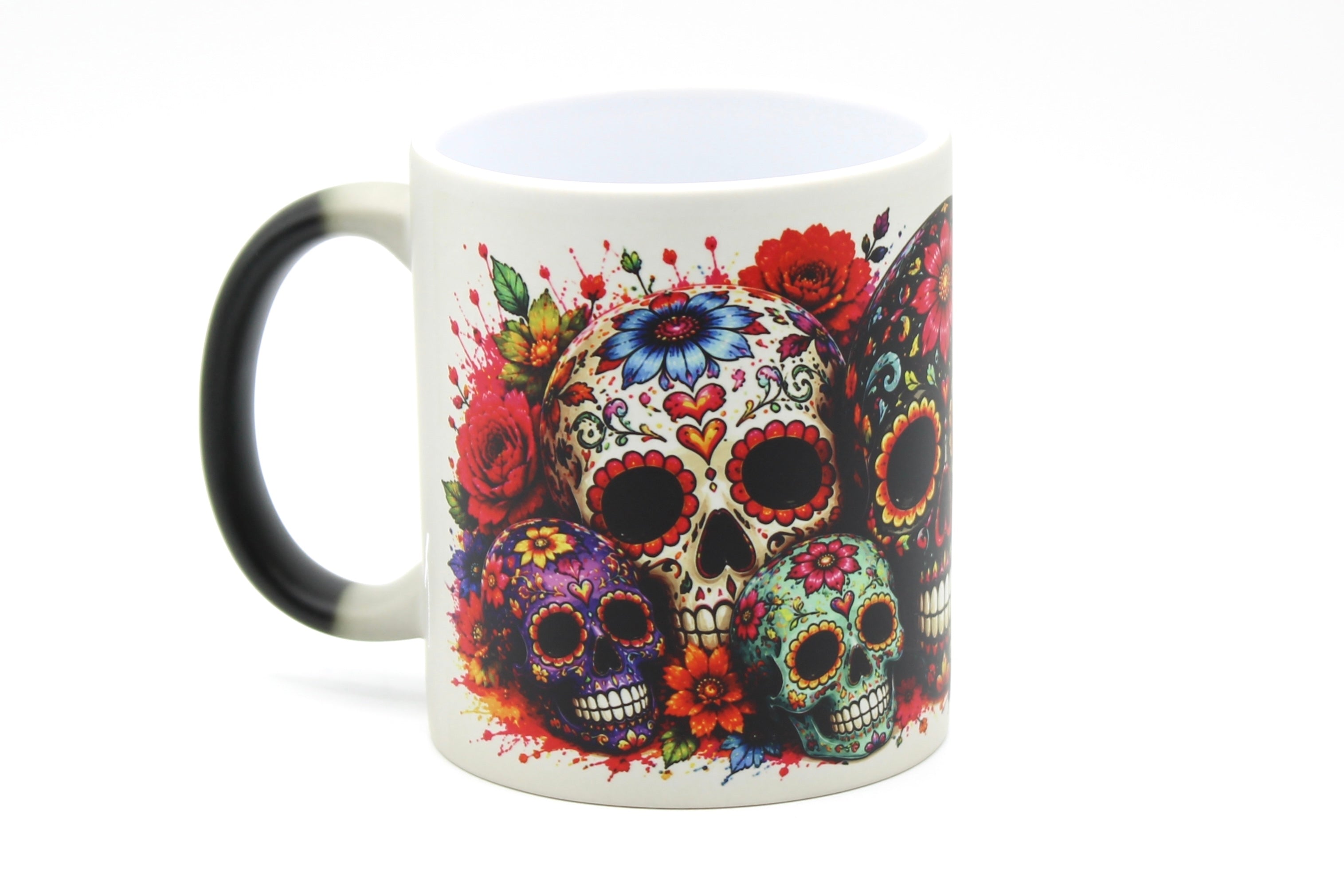 Heat Sensitive Colour Changing Sugar Skull Magic Mug | Day of the Dead Ceramic Coffee Cup | Black Mug Reveals Colourful Skull Design with Hot Drink | Halloween Gift | Novelty Mug